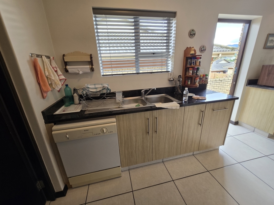 3 Bedroom Property for Sale in Dormehls Drift Western Cape